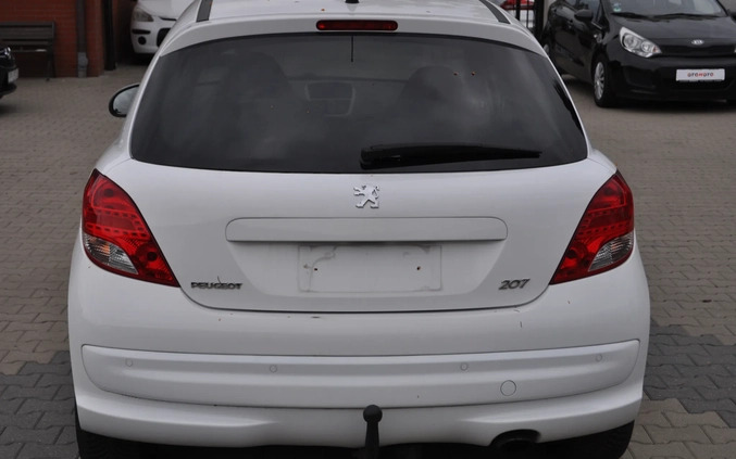 Peugeot 207 cena 16200 przebieg: 102000, rok produkcji 2011 z Piaski małe 379